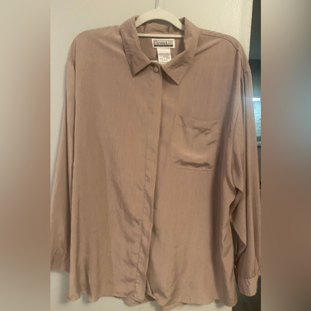 Christie and Jill women’s size 18 button down blouse vintage preowned beige